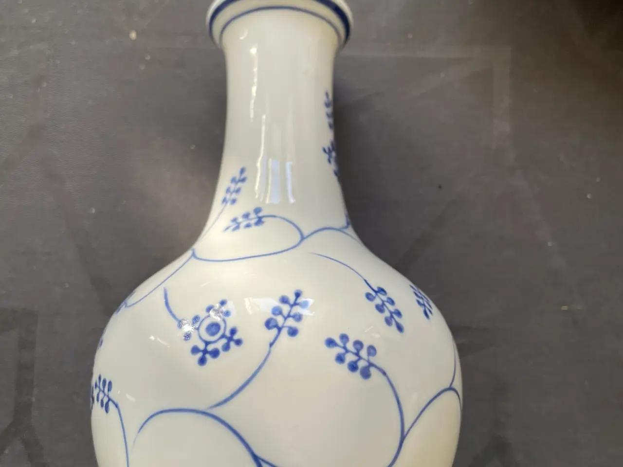 Billede 1 - Fattigmands musselmalet vase