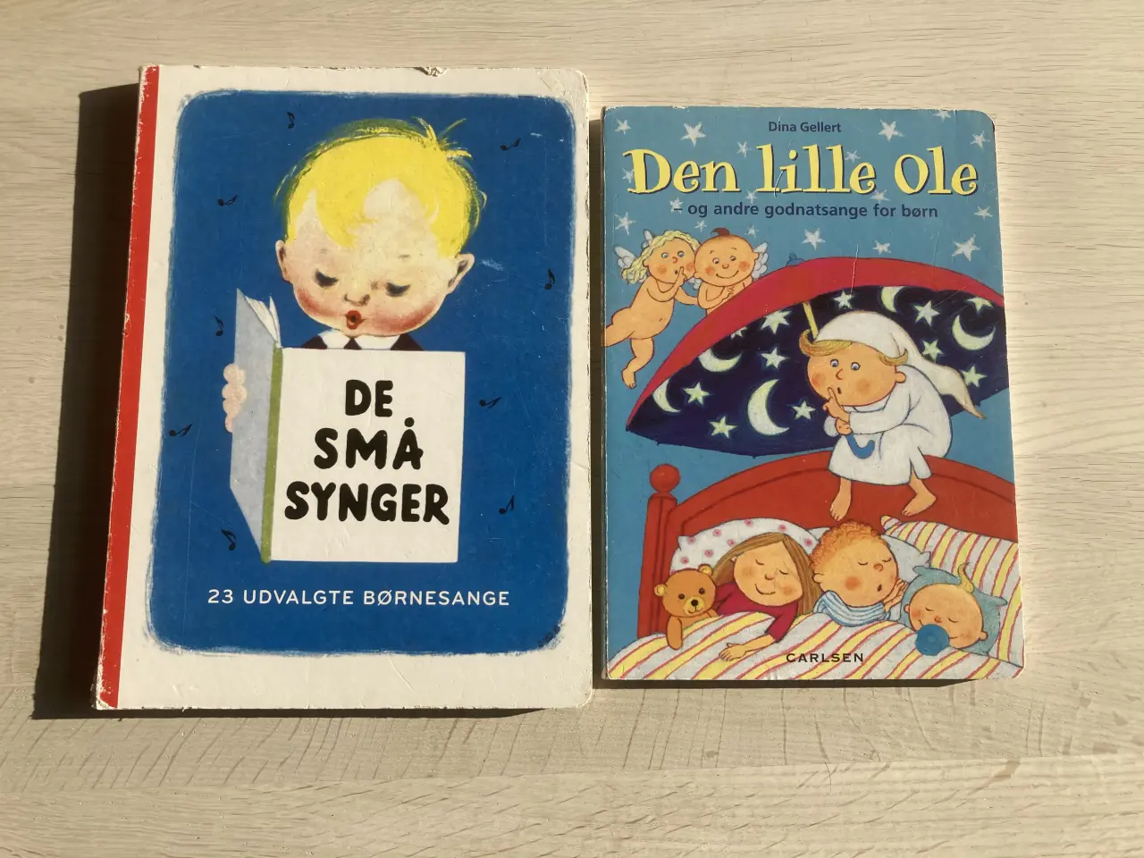 Billede 1 - Børnebøger med papsider - se billeder ;-)