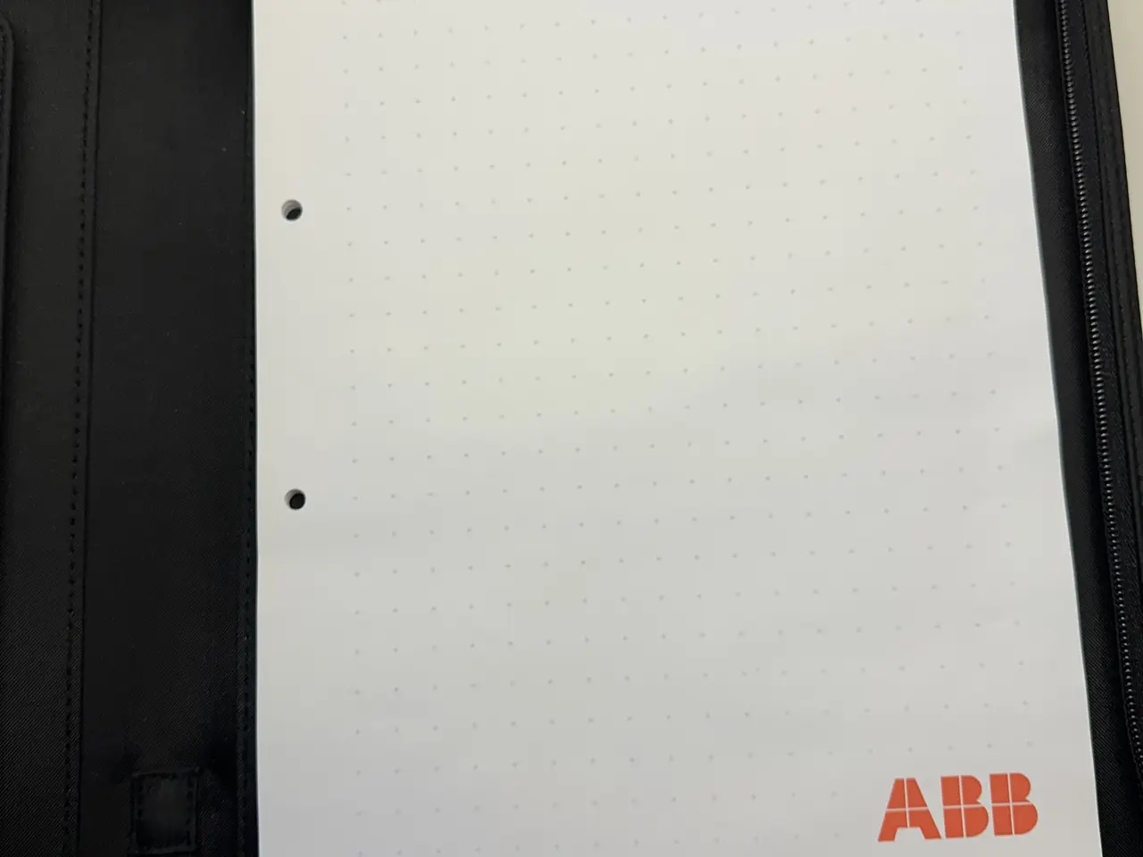Billede 3 - Flot konference mappe A4 i sort blød materiale