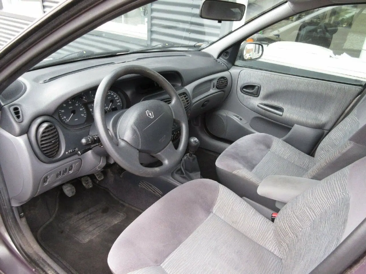 Billede 10 - Renault Mégane 1,9 DCI Dynamique 105HK 5d
