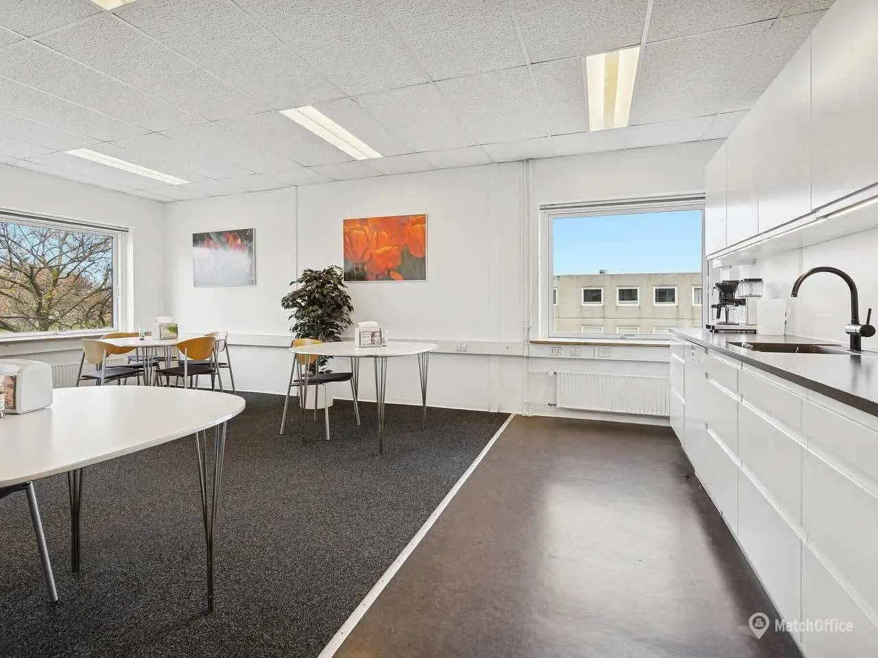 Billede 6 - Højloftet lager og kontor på Avedøre