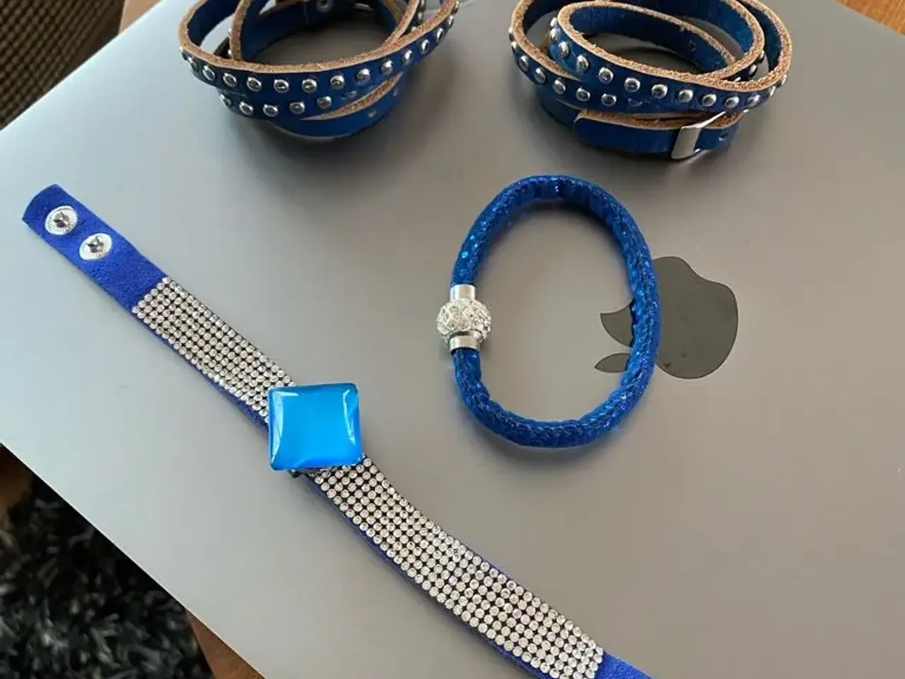 Billede 19 - Flotte nye armbånd