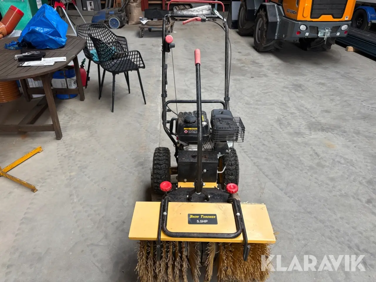 Billede 2 - Fejemaskine - 5,5 HP
