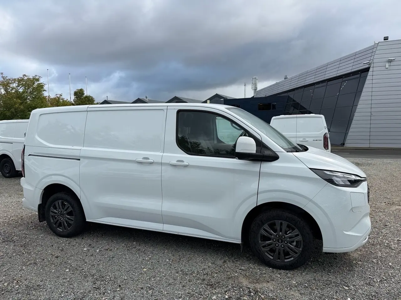 Billede 6 - Ford E-Transit Custom 320 L1 64 Limited