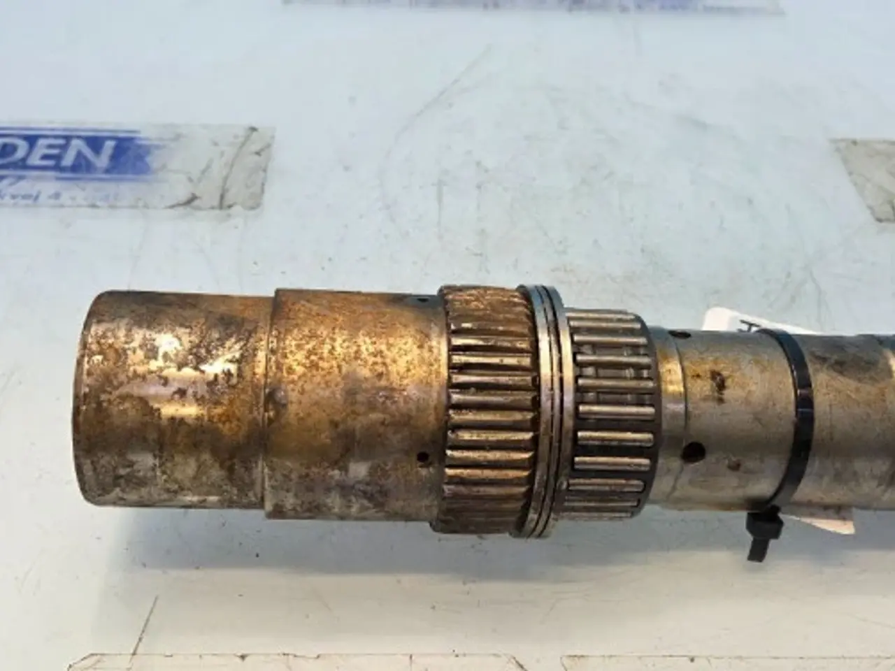 Billede 3 - Ford 8210 Aksel E0NN7C094AD