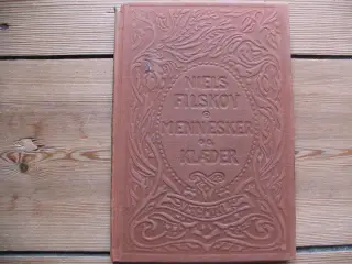 Niels Filskov. Mennesker og klæder