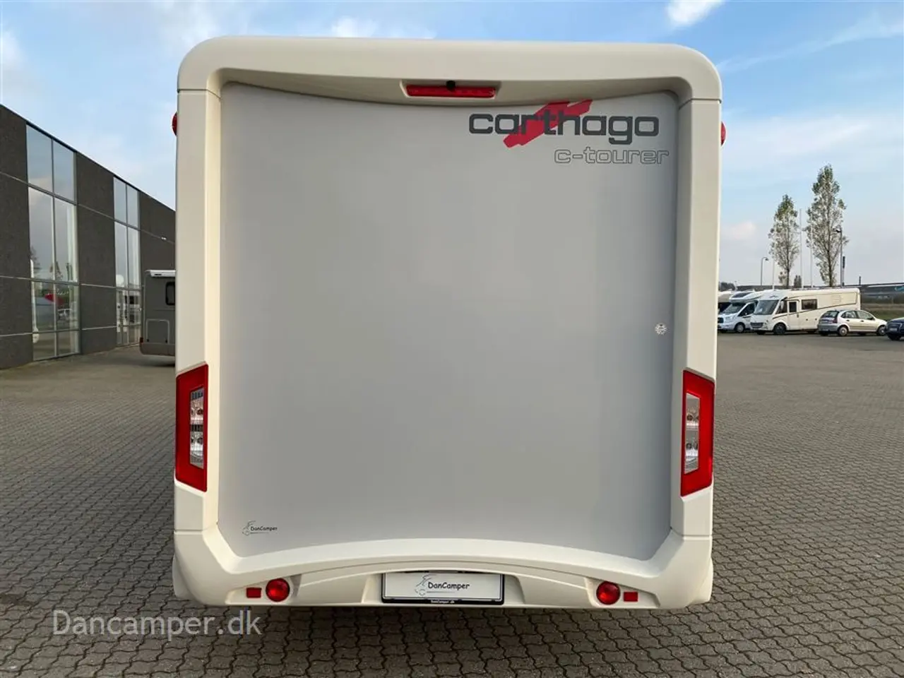 Billede 24 - 2016 - Carthago c-tourer T143 LE Luksus camper - med enkeltsenge og automatgear.