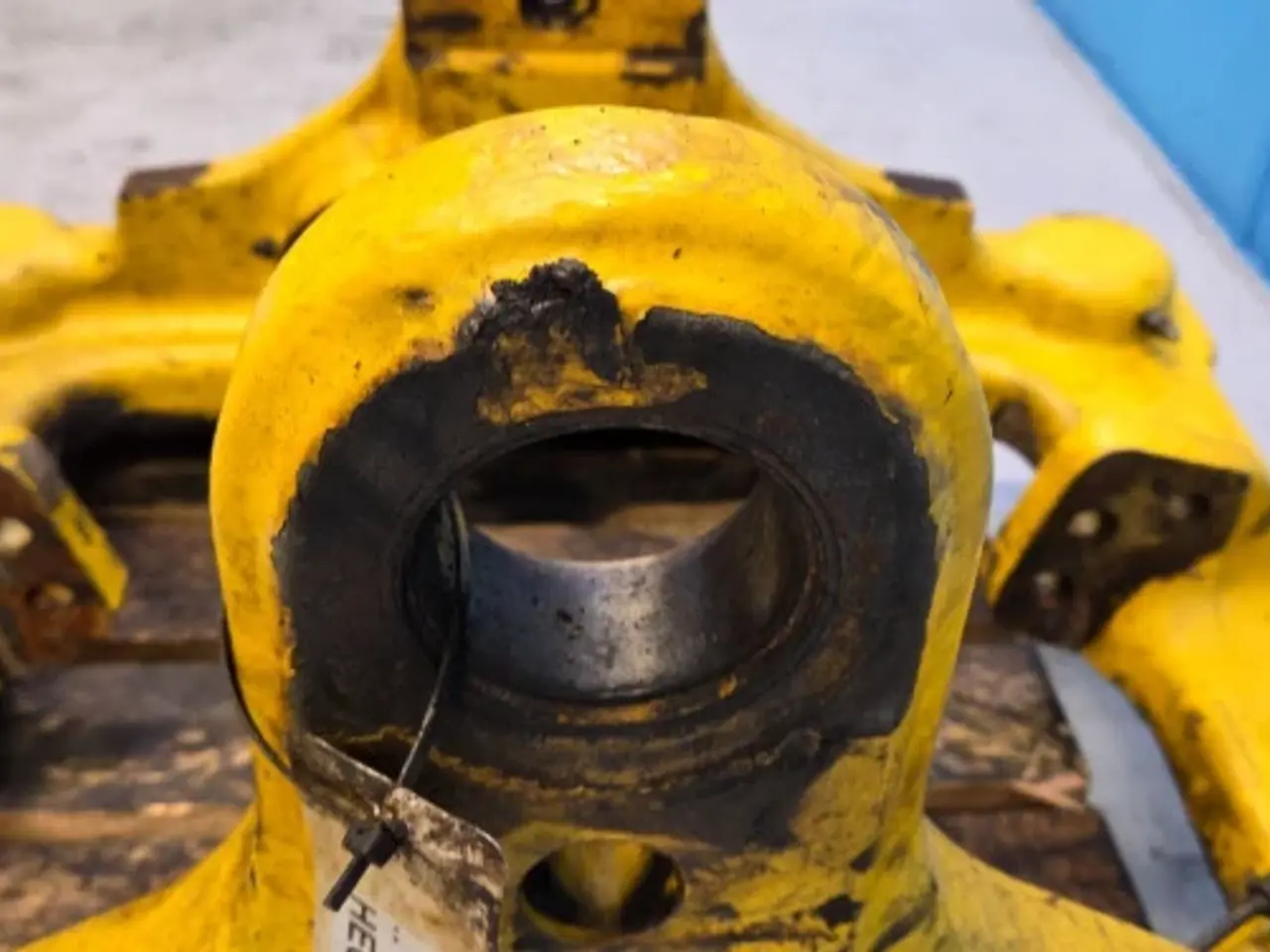 Billede 9 - New Holland LB115B Beslag 87356803