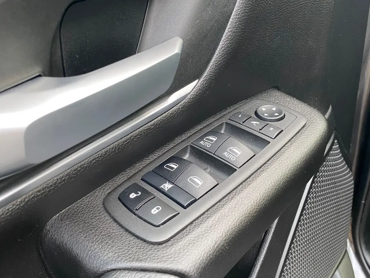 Billede 11 - Dodge RAM 1500 5,7 V8 Hemi Laramie Sport aut.