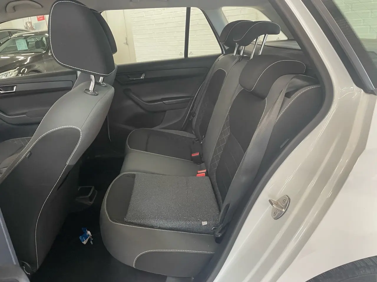Billede 8 - Skoda Fabia Combi 1,0 MPI Ambition 75HK Stc