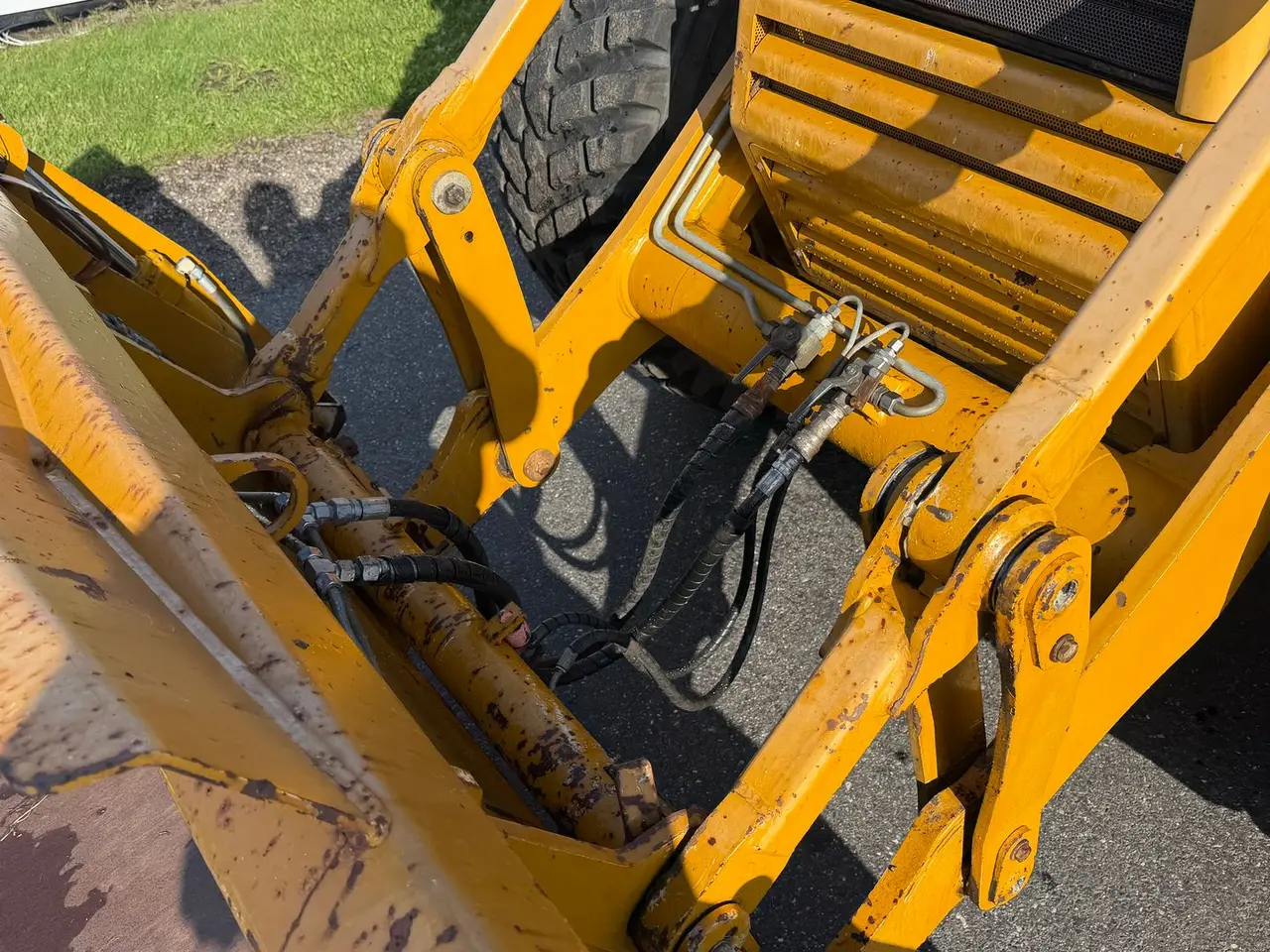 Billede 10 - Hydrema 928 D Virkelig fin, og velkørende rendegraver med Engcon rotortilt med klo