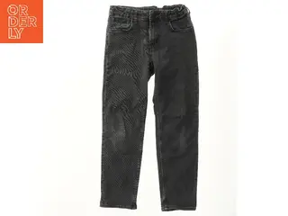 Jeans fra H&M (str. 146)