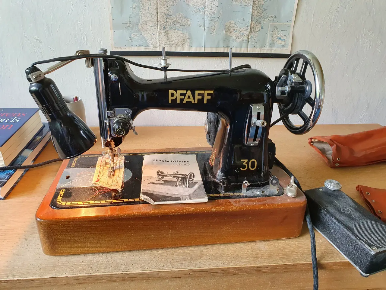 Billede 1 - Pfaff symaskine, Model 30
