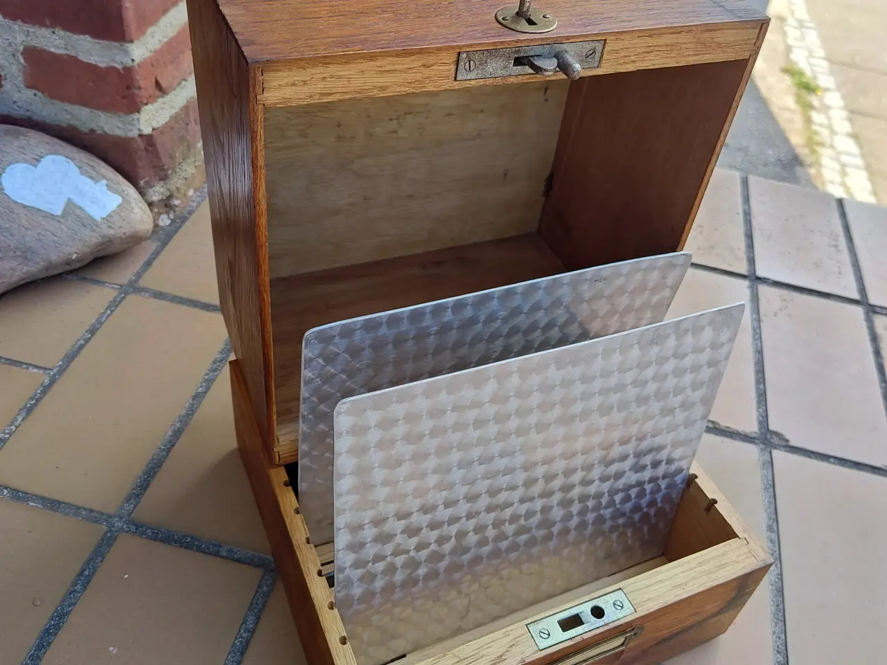 Billede 1 - Meget gammel retro arkiv boks