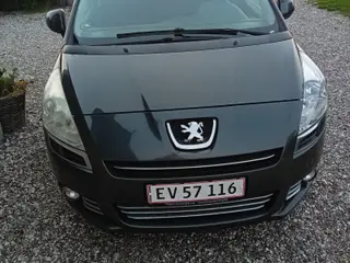 Peugeot 5008 1.6 hdi