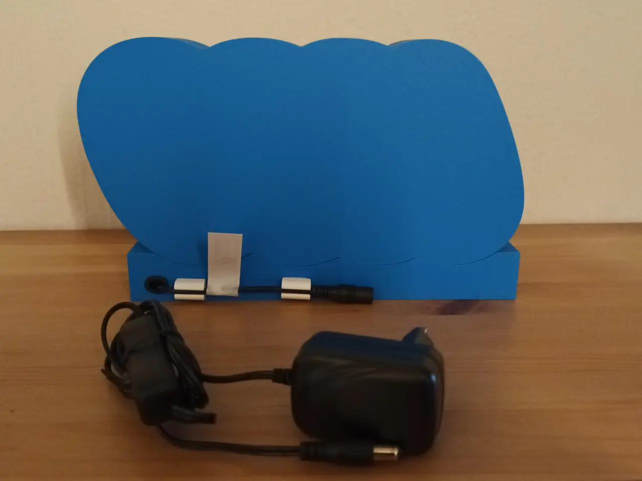 Billede 3 - LED Lampe med Logo Blå / Rød / Hvid / Gul