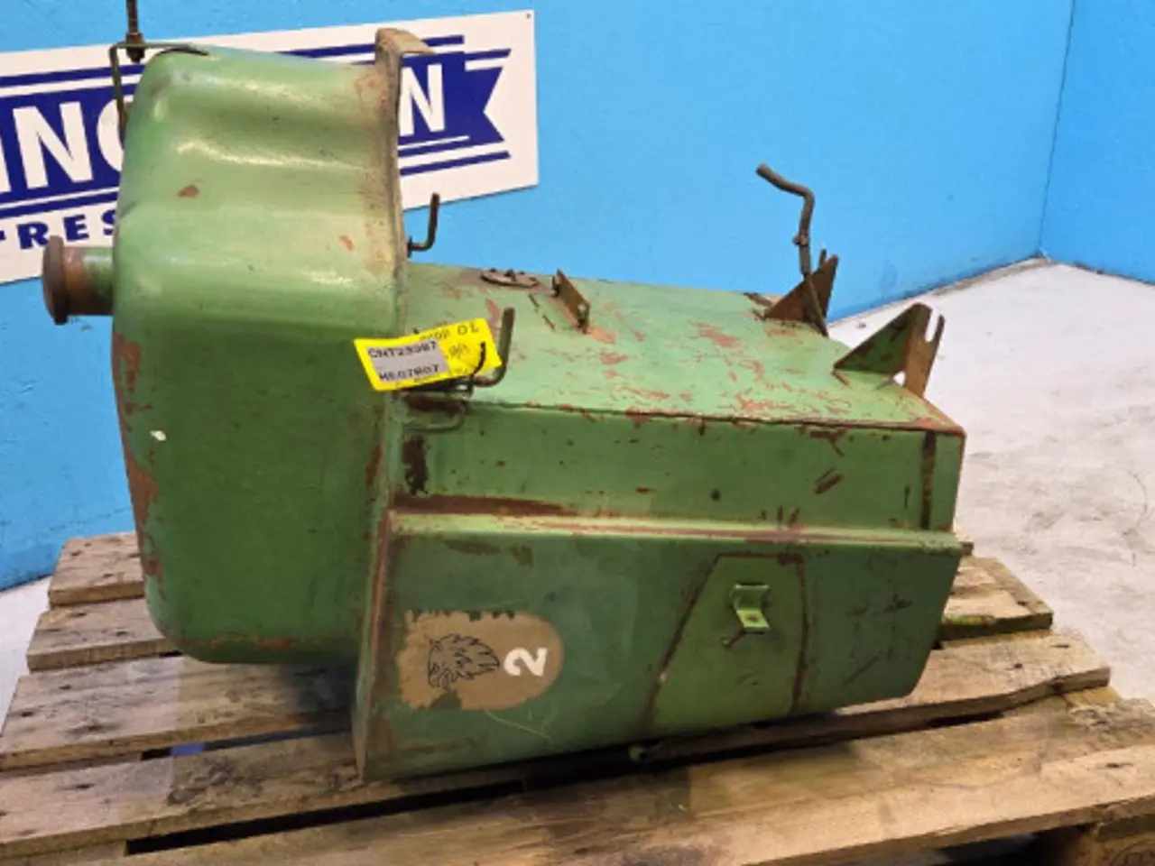 Billede 16 - John Deere 4040 Dieseltank AR81883
