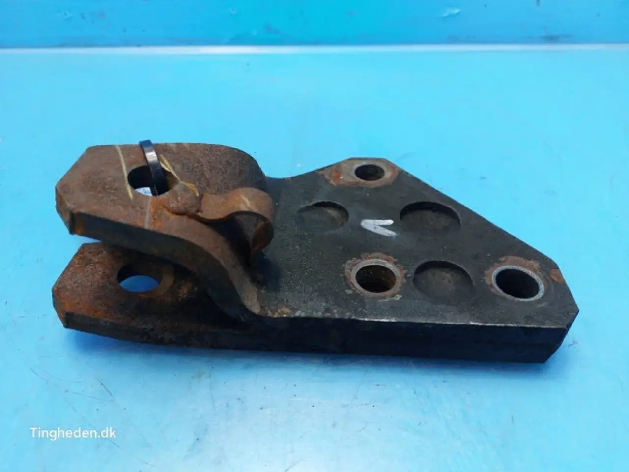 Billede 2 - Case Farmall 95A Beslag L. 5146650