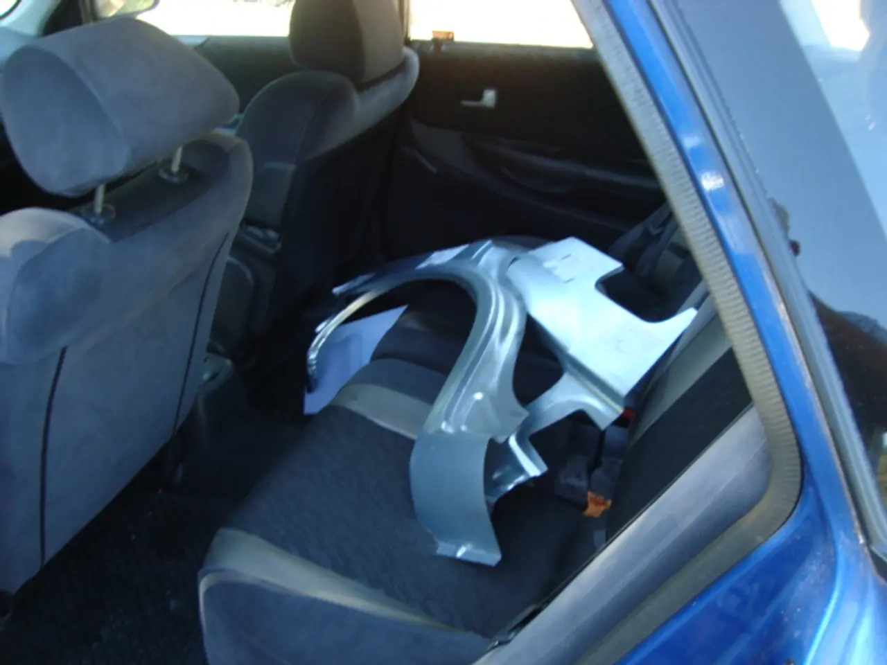 Billede 14 - NYS. MAZDA 323 F 1,9 16V - GTI - SLX 115 HK TRÆK