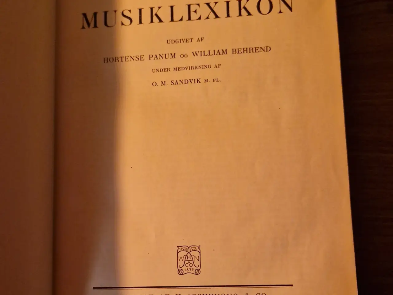 Billede 1 - Illustreret musikleksikon År 1924