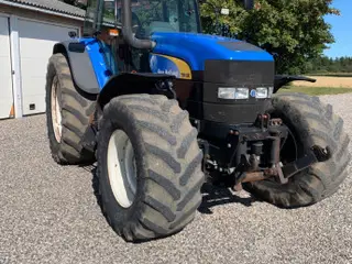 New Holland TM 190