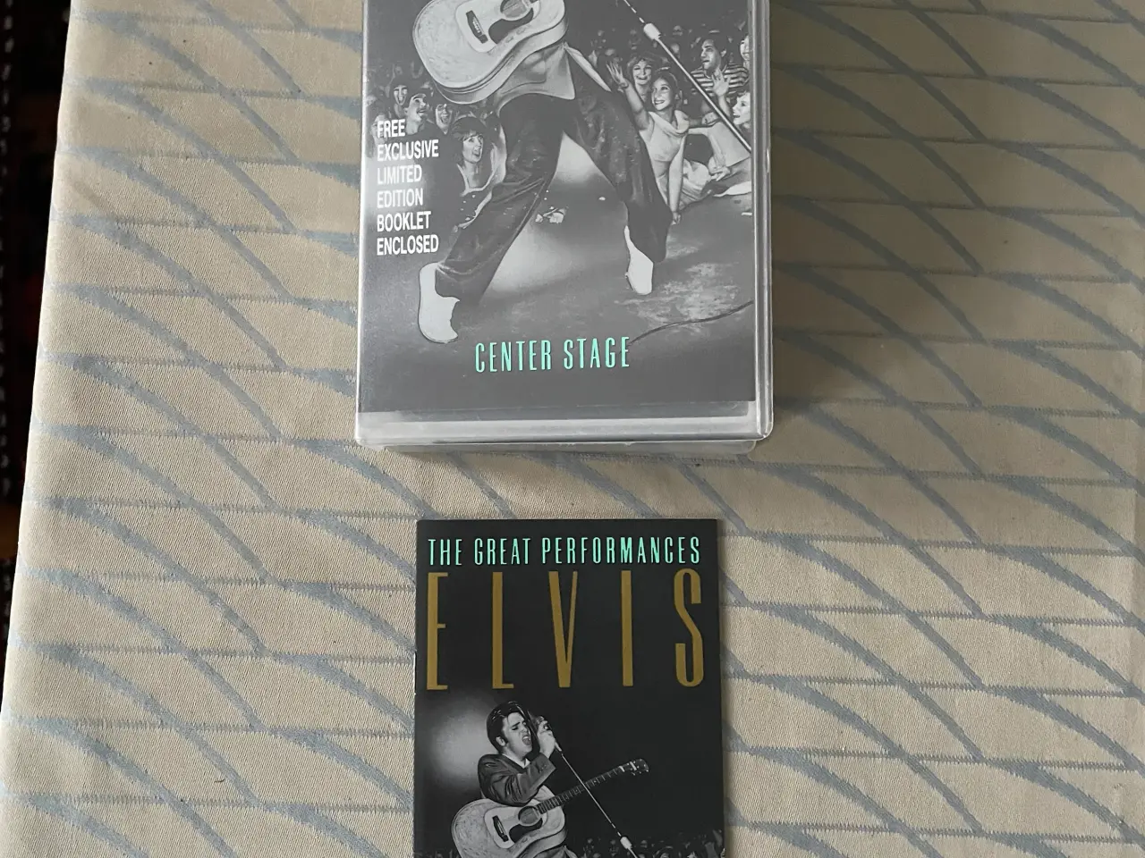Billede 3 - Elvis 2 stk. vhs