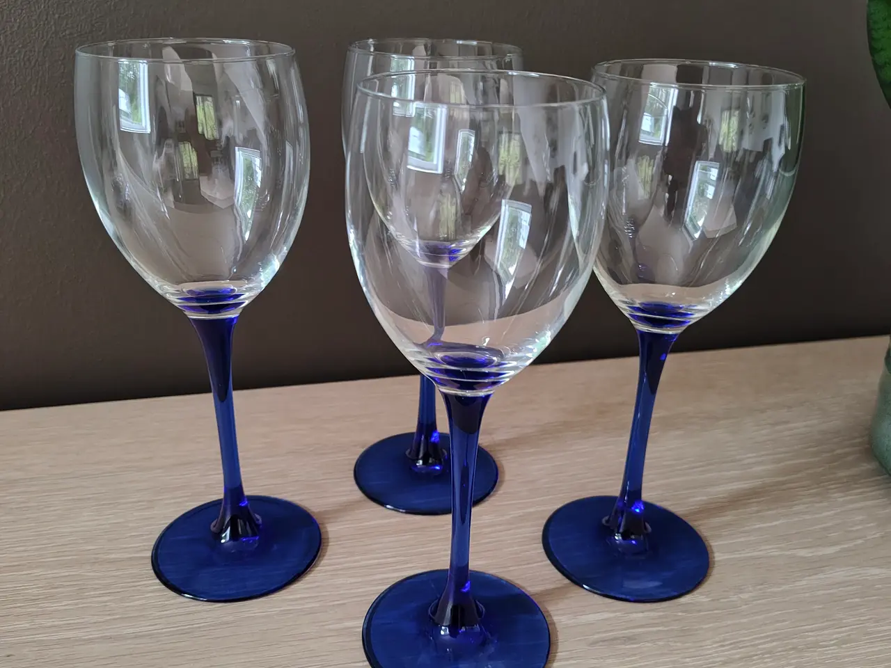 Billede 1 - Flotte Luminarc hvidvinsglas