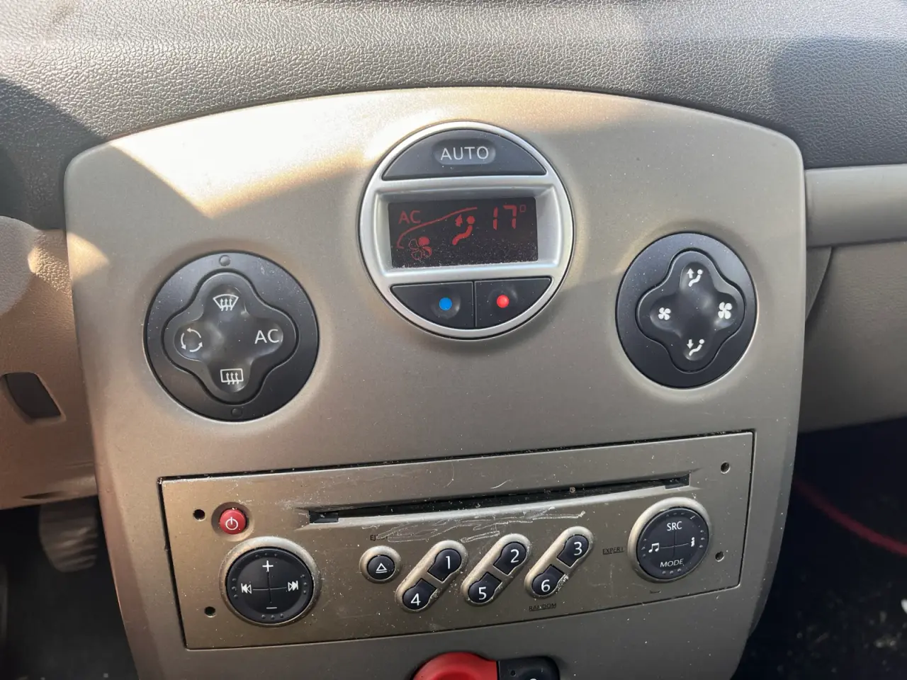 Billede 7 - Synet Renault Clio st. Car