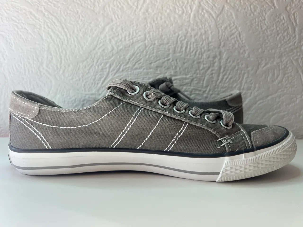Billede 8 - Nye Dockers Sneakers i Grå Kanvas. Str. 42