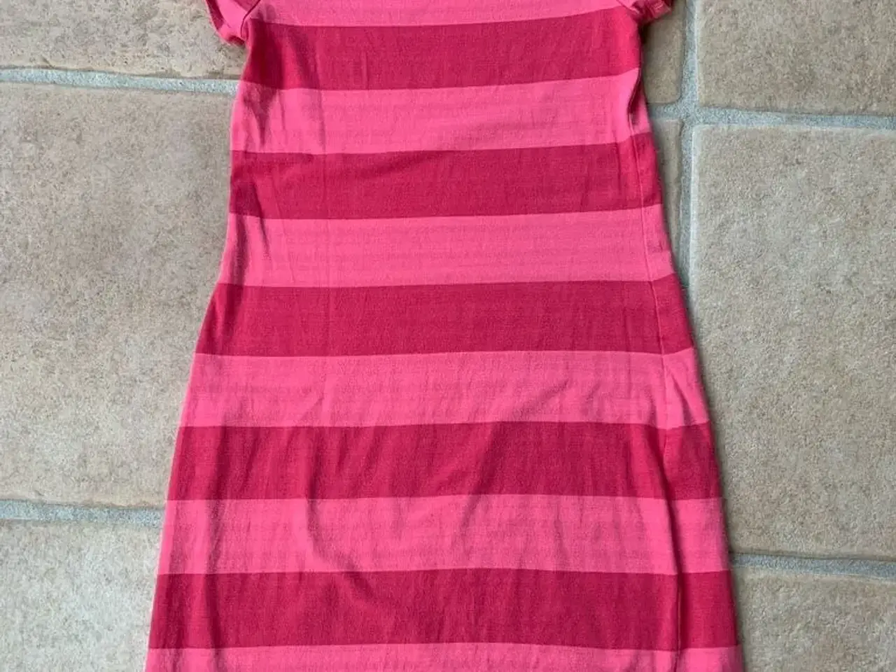 Billede 2 - H&M kjole str. 158-164