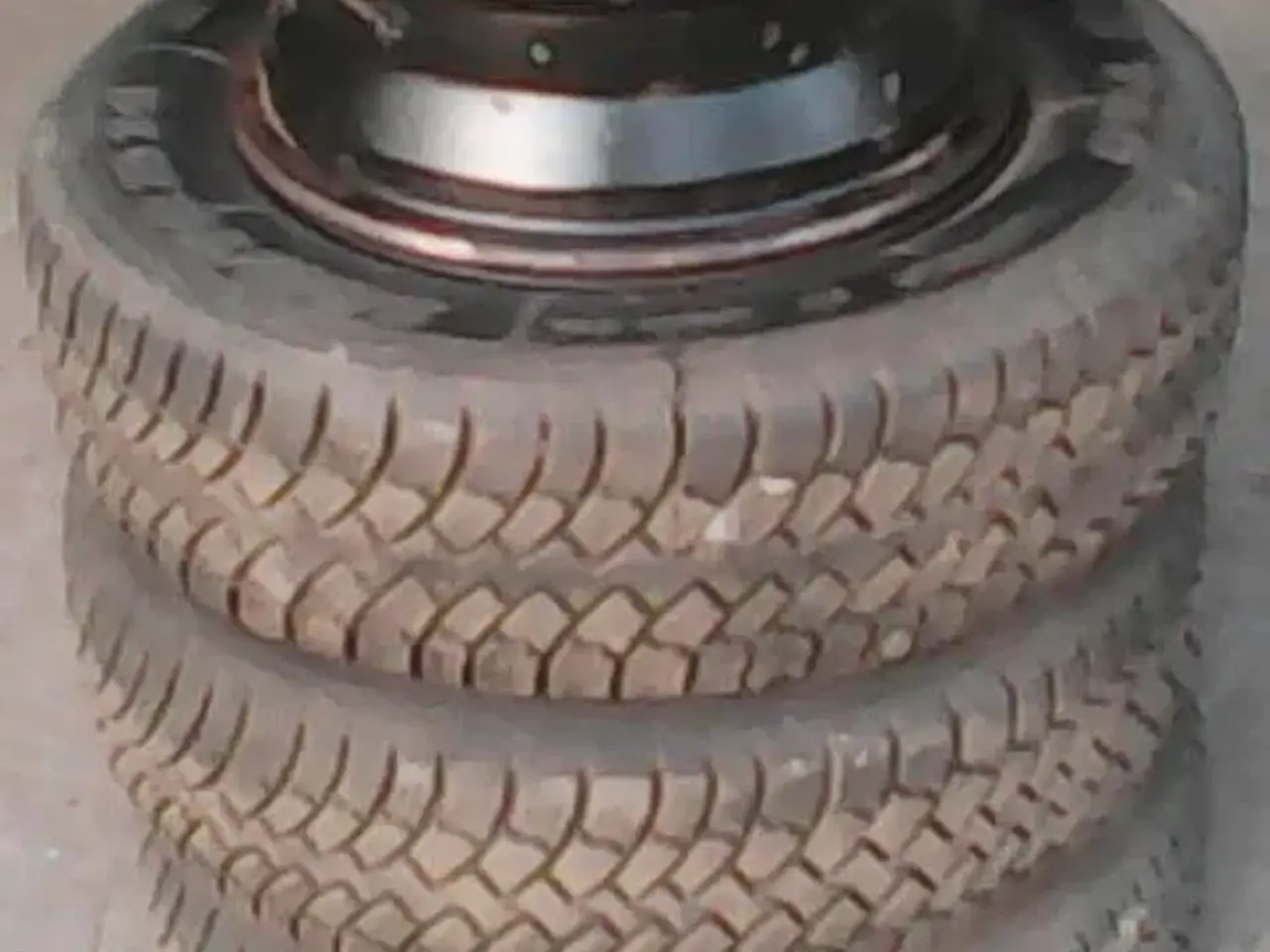 Billede 1 - 4  fælge   14"