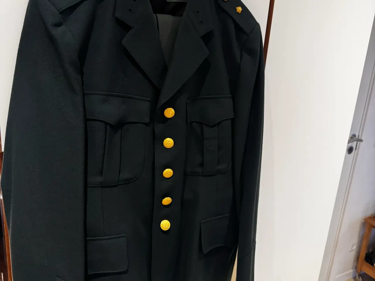 Billede 1 - Komplet M/69 Uniformssæt
