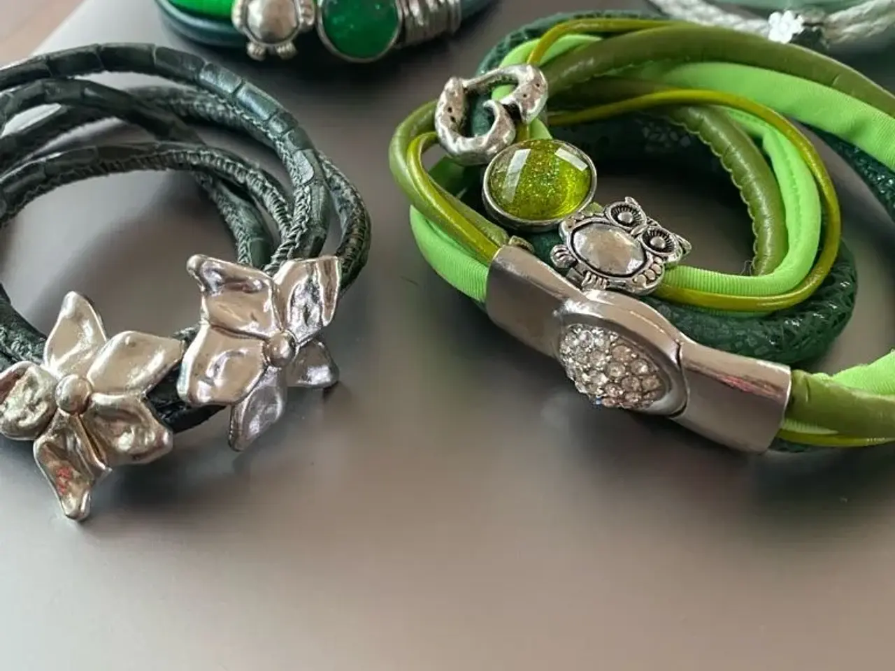 Billede 15 - Flotte grønne armbånd