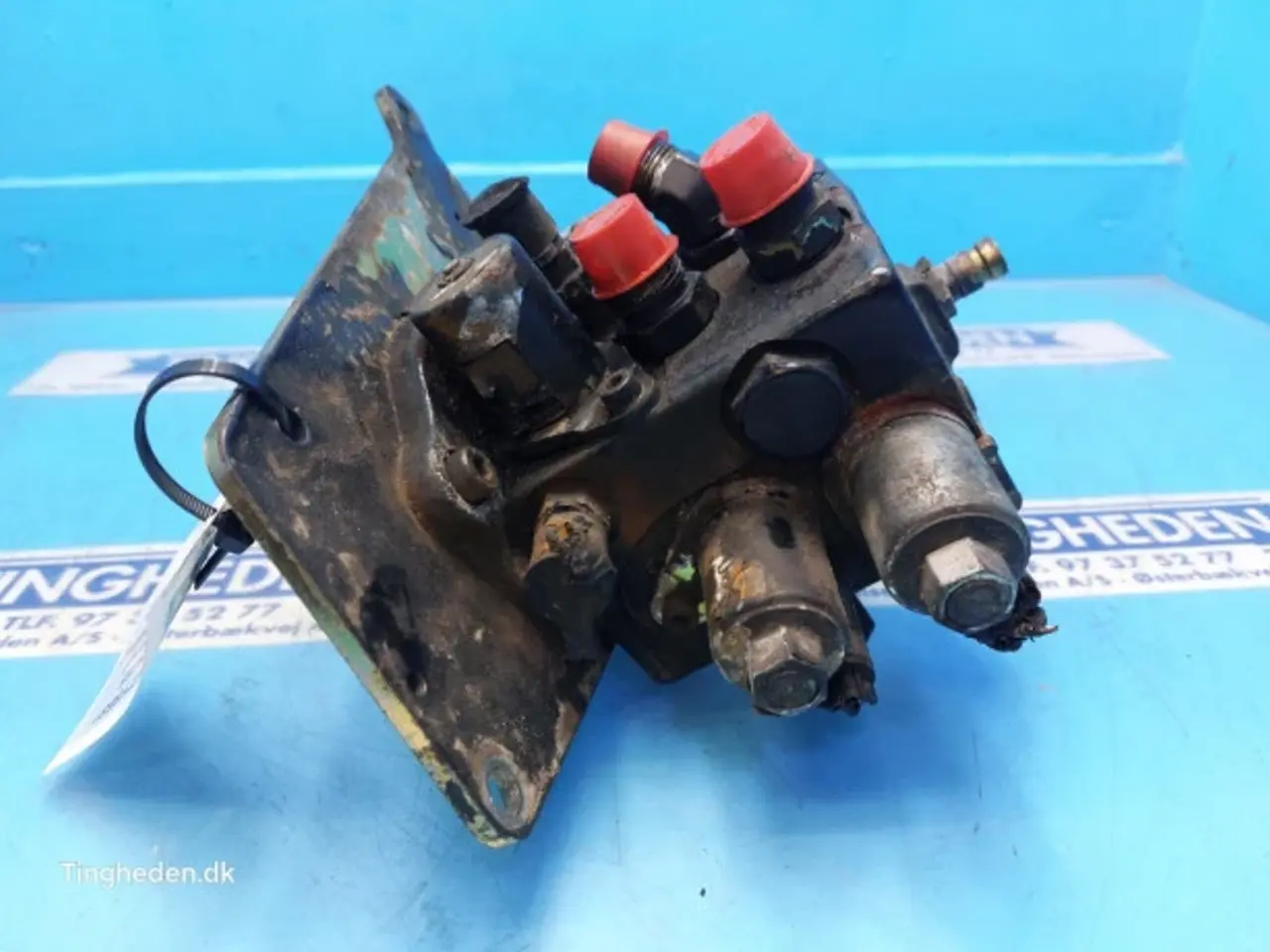 Billede 4 - Massey Ferguson 6465 Trykventil 3795675M13