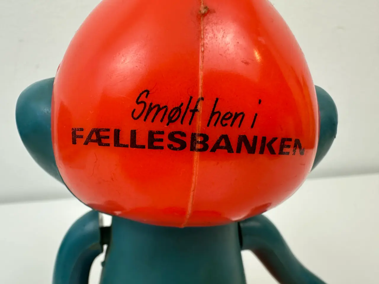Billede 6 - 'Gammel Smølf' retro sparebøsse