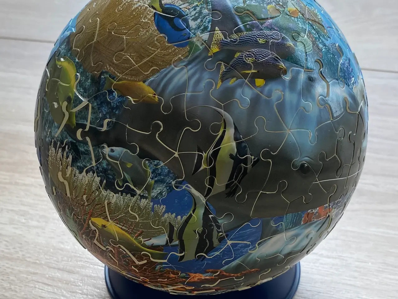 Billede 2 - Ocean World - Puzzle Ball 240 brikker