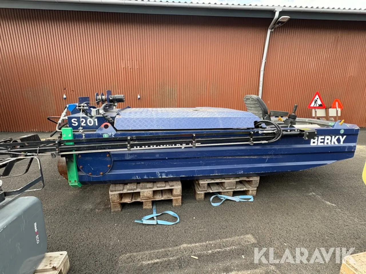 Billede 4 - Båd til grødeafskæring Berky Mähboot 6100