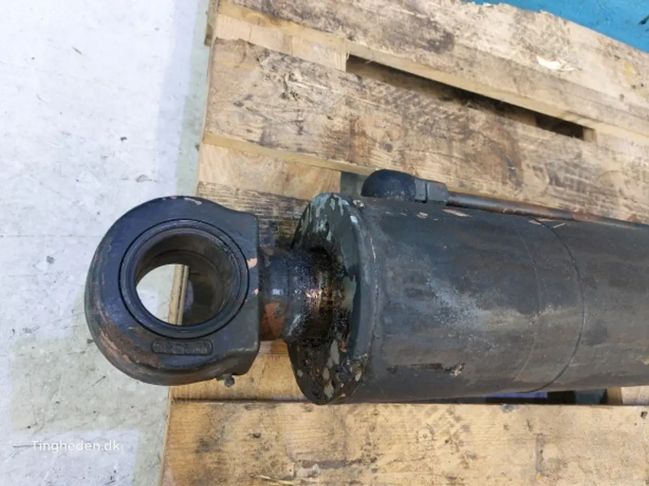 Billede 13 - New Holland LB110 Cylinder 85800830
