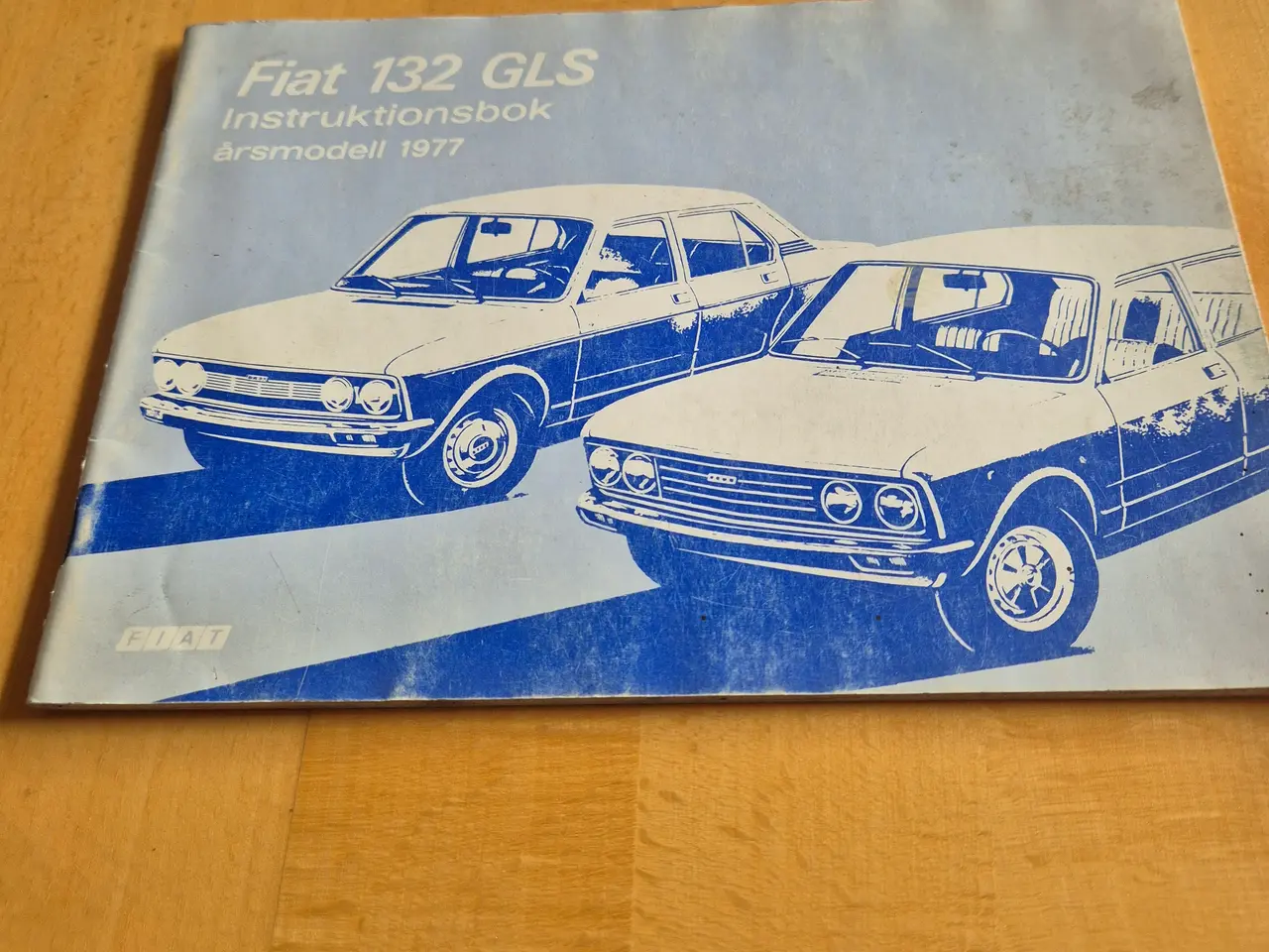 Billede 1 - Instruktionsbog FIAT 132.
