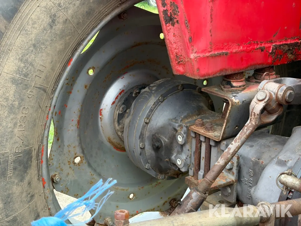 Billede 10 - Veterantraktor Massey Ferguson 690