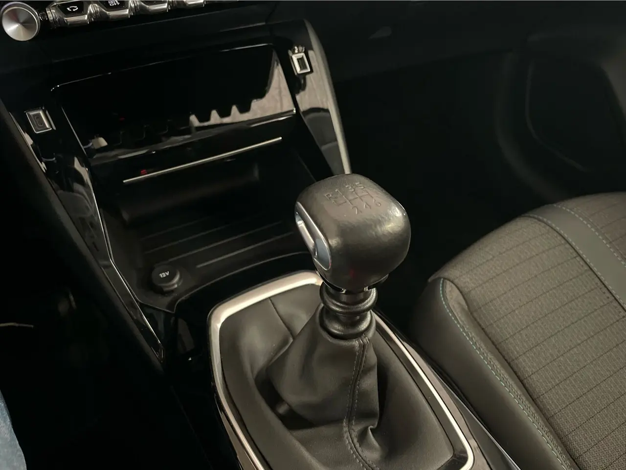 Billede 14 - Peugeot 208 1,2 PureTech 100 Allure Sky