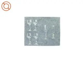 Holmegårds glas fra Holmegaard (str. 3 x 13 x 5)