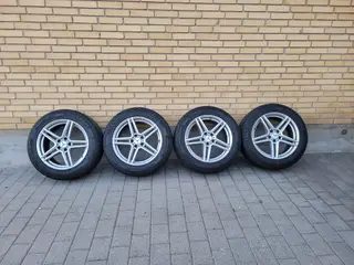 Vinterdæk med originale Mercedes Alu fælge 4 stk.