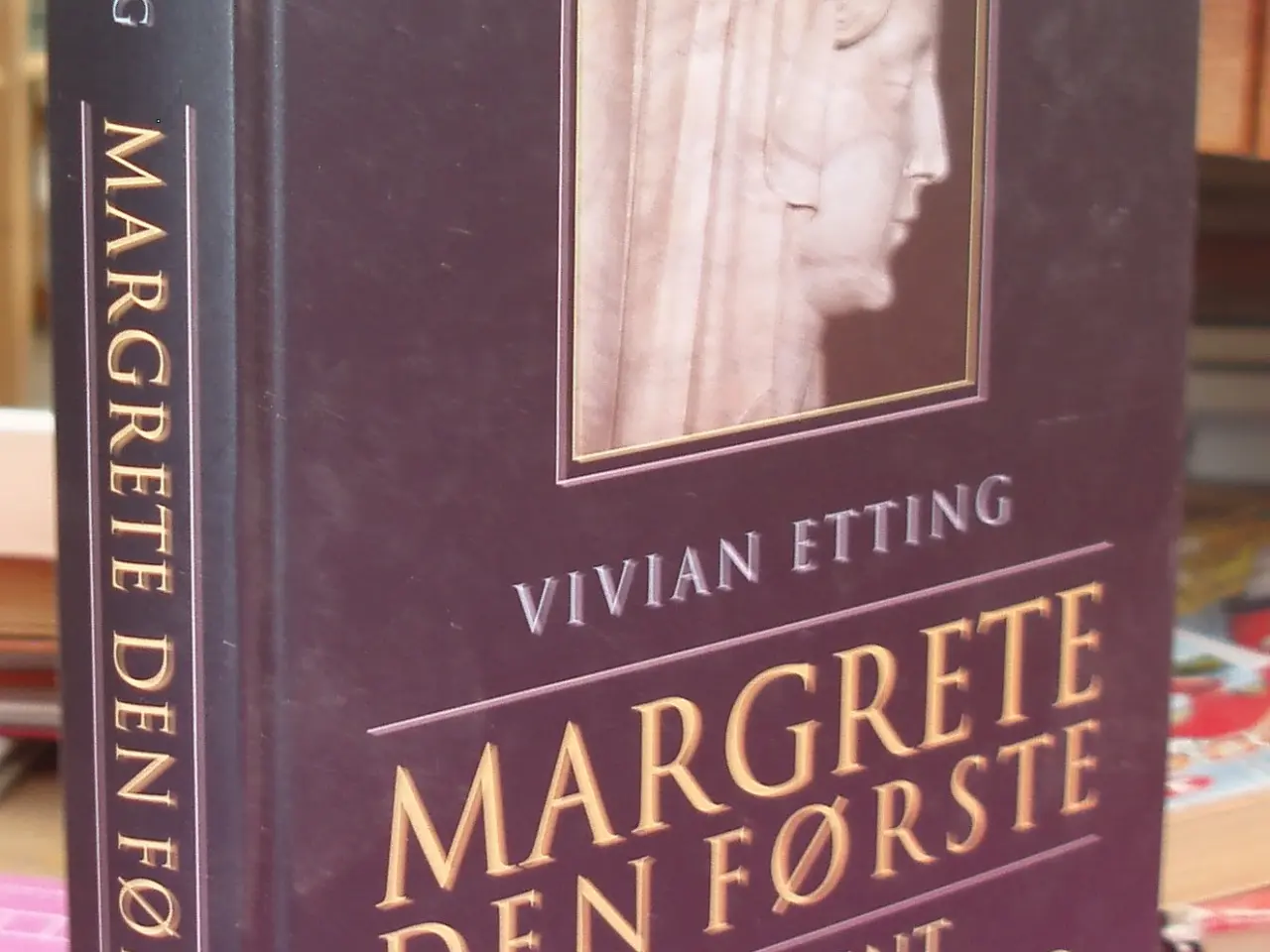 Billede 1 - Margrete den Første af Vivean Etting