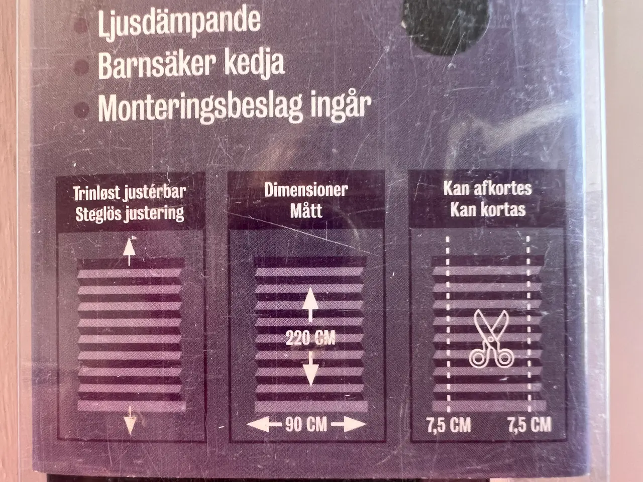 Billede 5 - Nyt og ubrugt Plissegardin. Sort. 90x220 Cm.