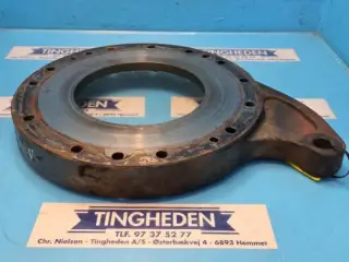 New Holland TM115 Afstandsstykke L 5152348