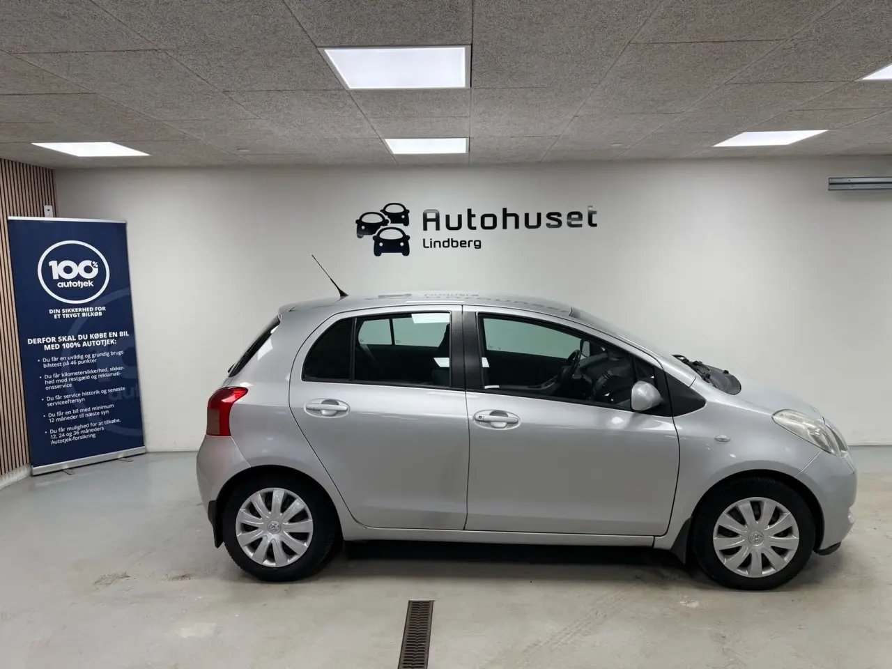 Billede 2 - Toyota Yaris 1,3 VVT-I Linea Luna 87HK 5d