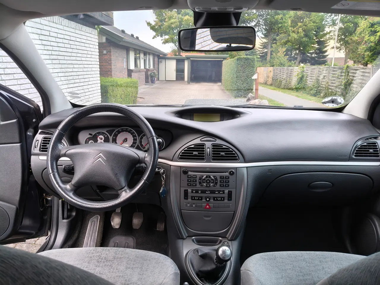 Billede 16 - Unik Citroën C5 2,0I V16 Elegance -1 ejer fra ny