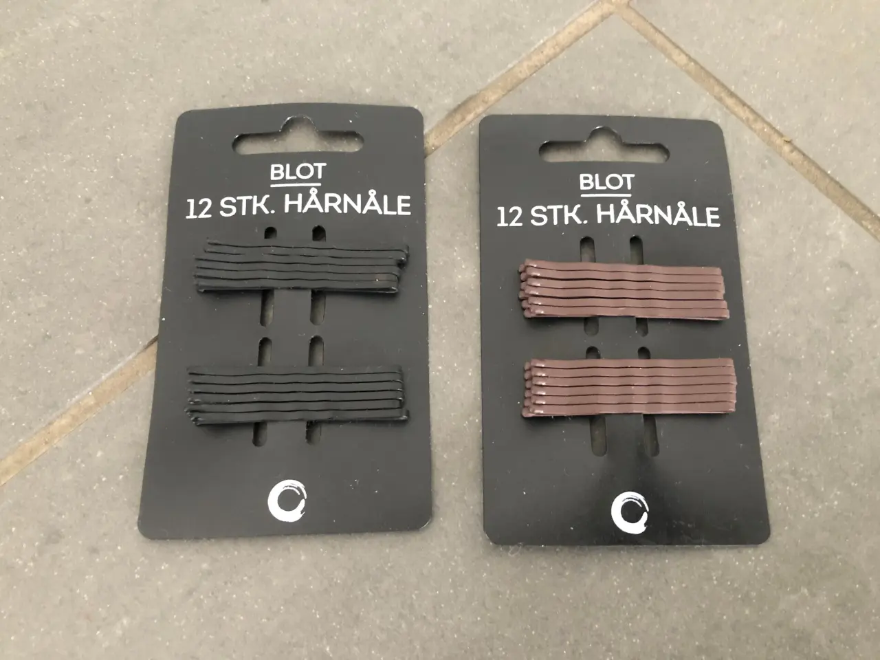 Billede 3 - Masser af hårpynt