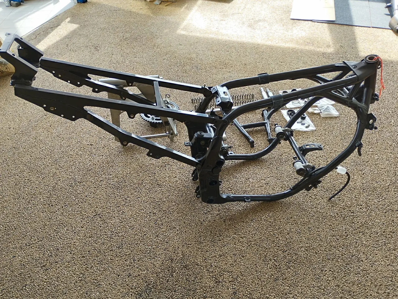 Billede 3 - Stel for og bag til Kawasaki GPX 750R ( se 60% ) .